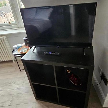 Luxury Double Room With Private Bathroom Единбург Екстериор снимка